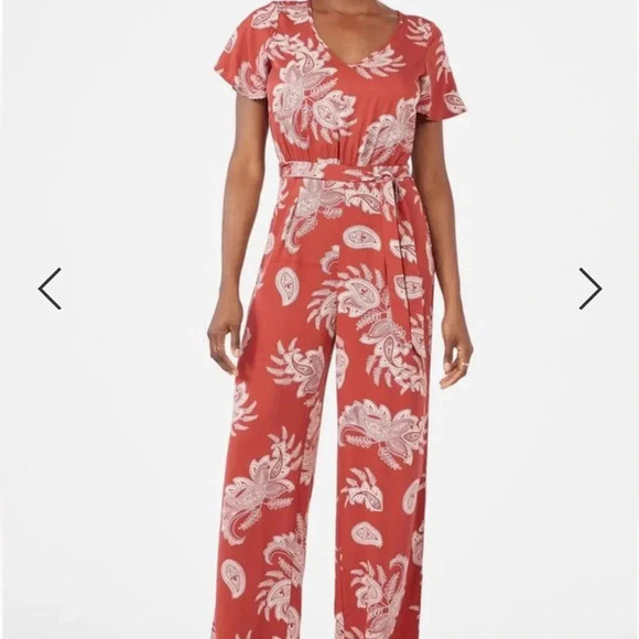 JustFab Pants - Just Fab Women’s Flutter Sleeve Jumpsuit V neck size XL color Tandoori spice